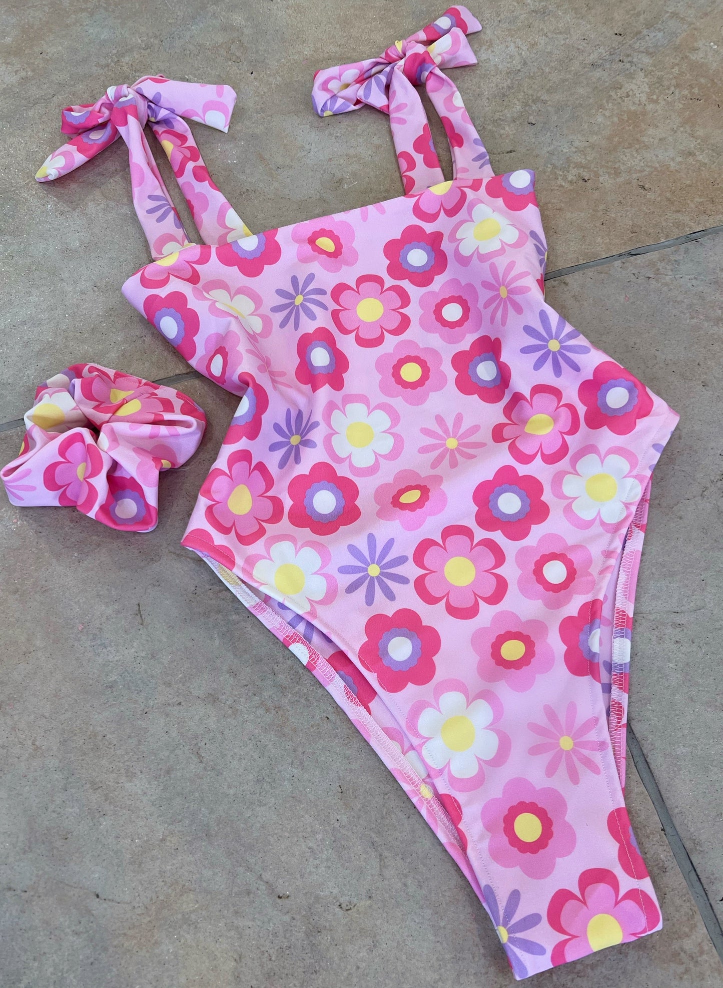 SAMPLE SALE Pink Flower Swimsuit SIZE 10